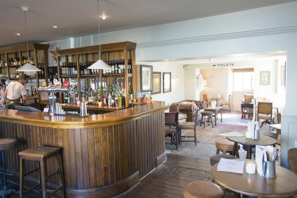The Swan Hotel Wedmore Kültér fotó