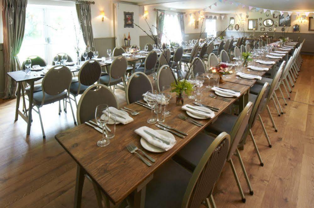 The Swan Hotel Wedmore Kültér fotó